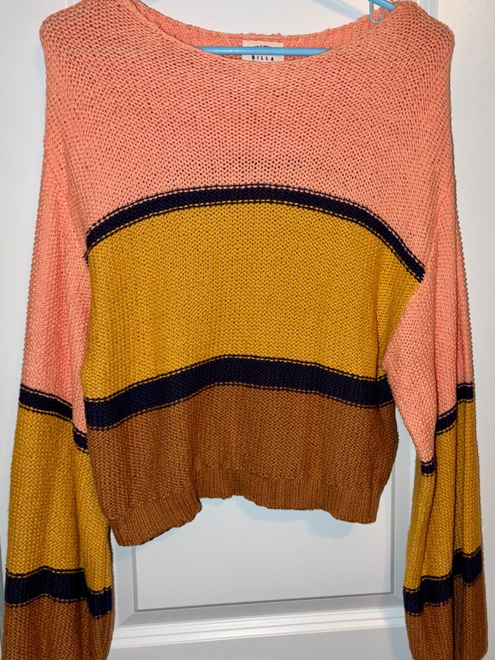 NWOT Cropped Billabong Colorblock Sweater